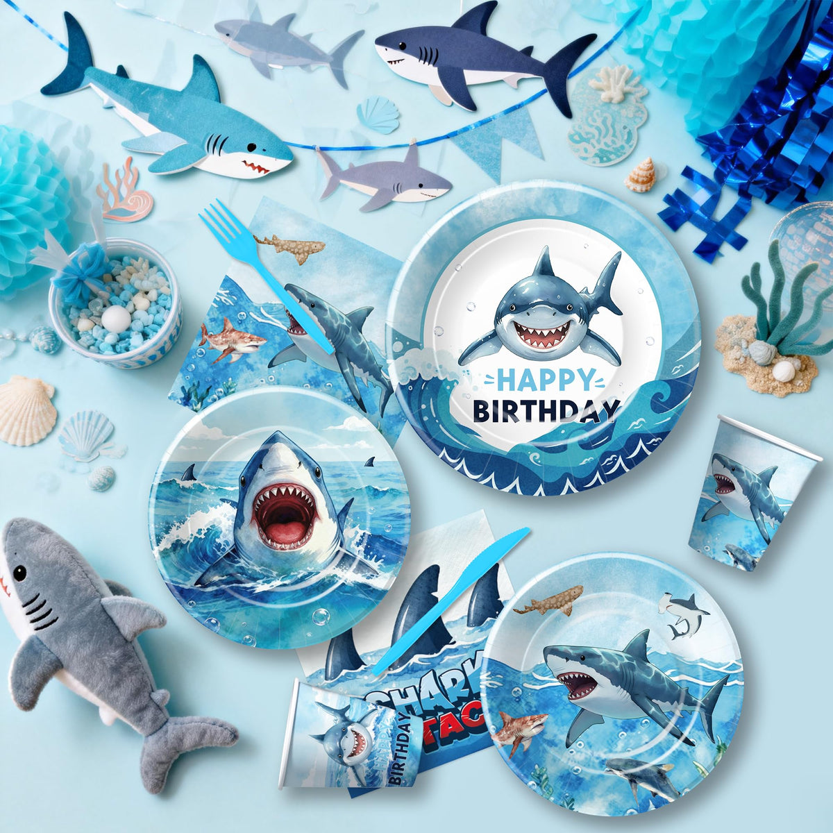 Srua Don shark balloon decor adds buoyant accents to the party space.