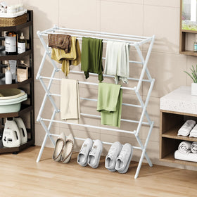 STARLATTA max-load 15lbs drying rack handling daily laundry efficiently.