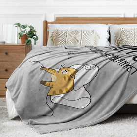 SteadStyle 50x60 inch blanket provides ample coverage.