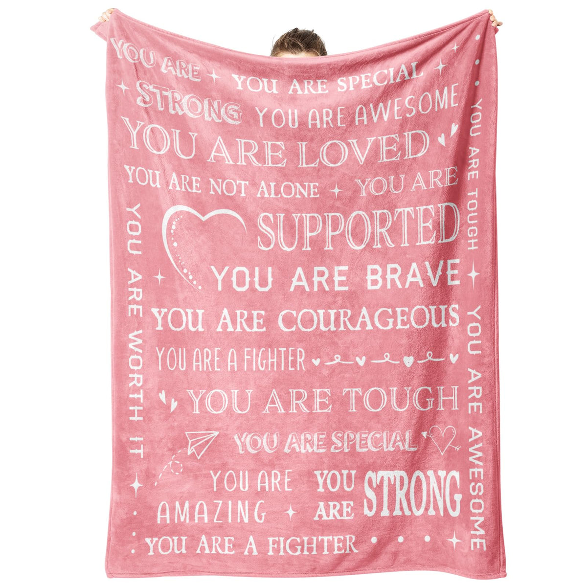 SteadStyle Get Well Soon Blanket close-up message design offers comforting vibes.