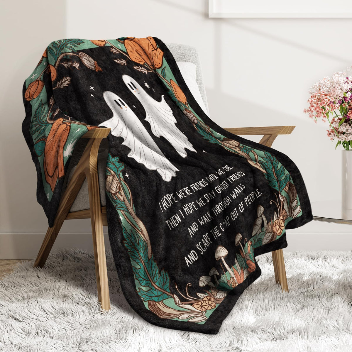 SteadStyle seasonal uses blanket suitable for year-round comfort