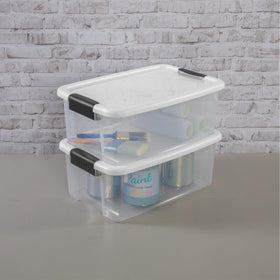 Sterilite heavy-duty latches ensure lid stays attached during transport.