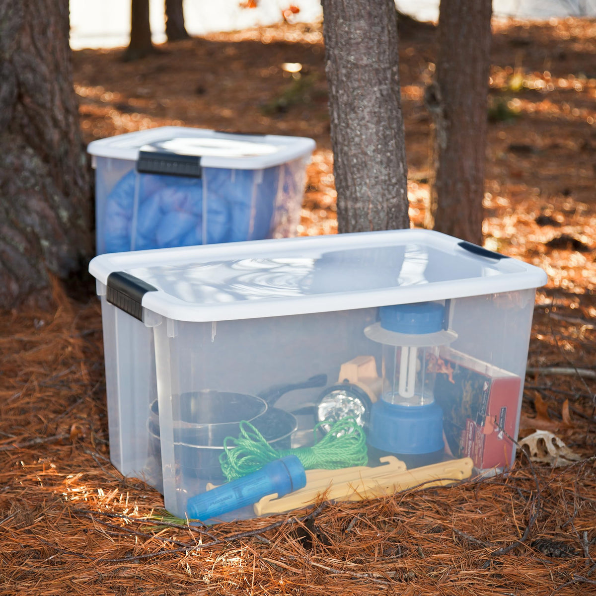 Sterilite Ultra Latch clear base allows easy viewing of contents.