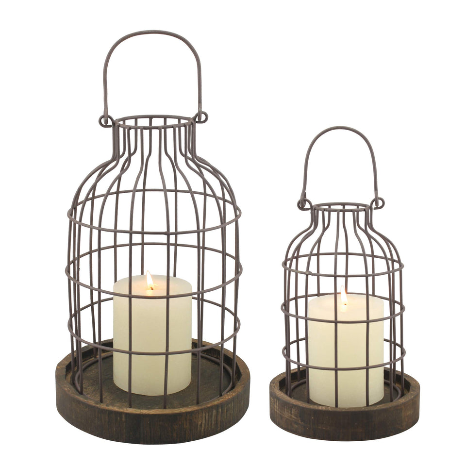 Stonebriar SB-5393C large wire cloche with base creates a striking centerpiece.