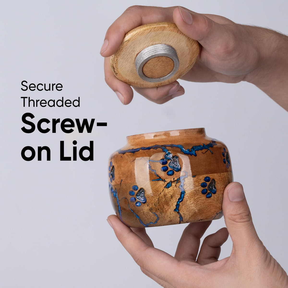 STONLIF urn screw-on lid for secure closure and accessibility