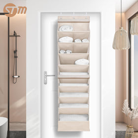 Storage Maniac easy-access pocket design simplifies grabbing items.