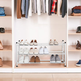 STORAGE MANIAC lightweight rack is easy to move between rooms