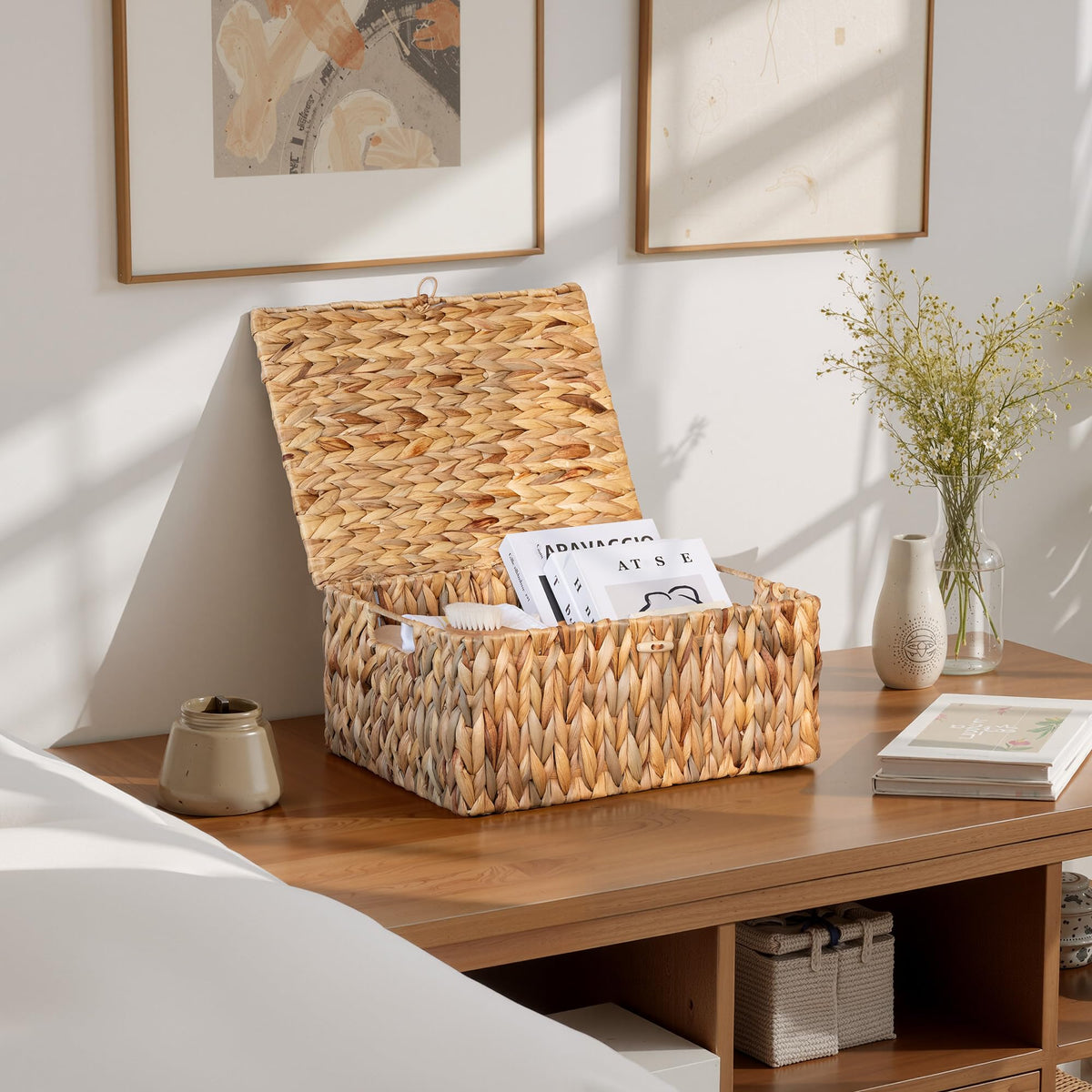 StorageWorks large basket suitable for blankets and toys in living spaces