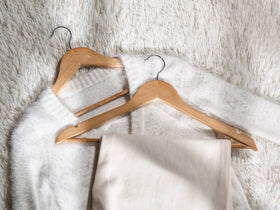 StorageWorks contoured shoulders help maintain shirt shape and reduce creasing.