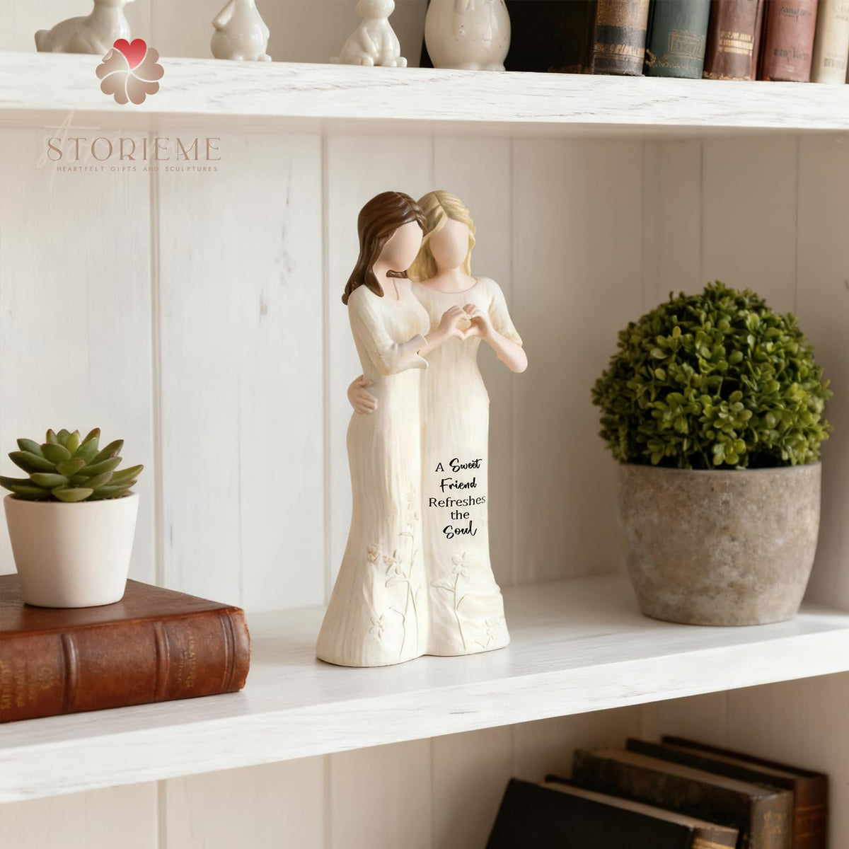 Storieme best-friend-figurine three-quarter view shows graceful pose.