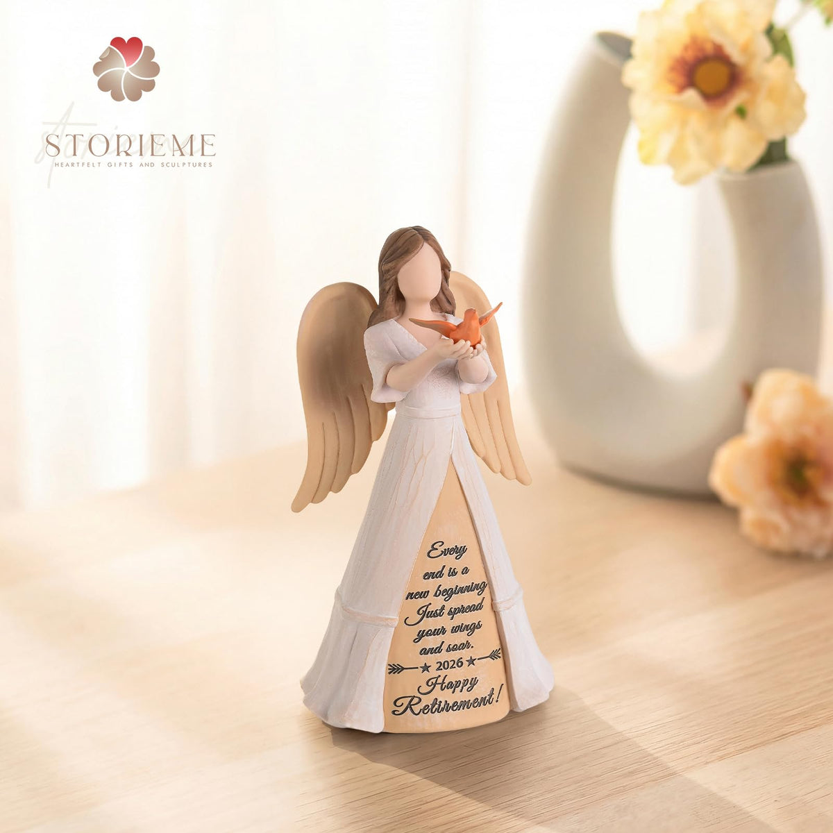 Storieme premium resin angel with removable robin for personalized display.