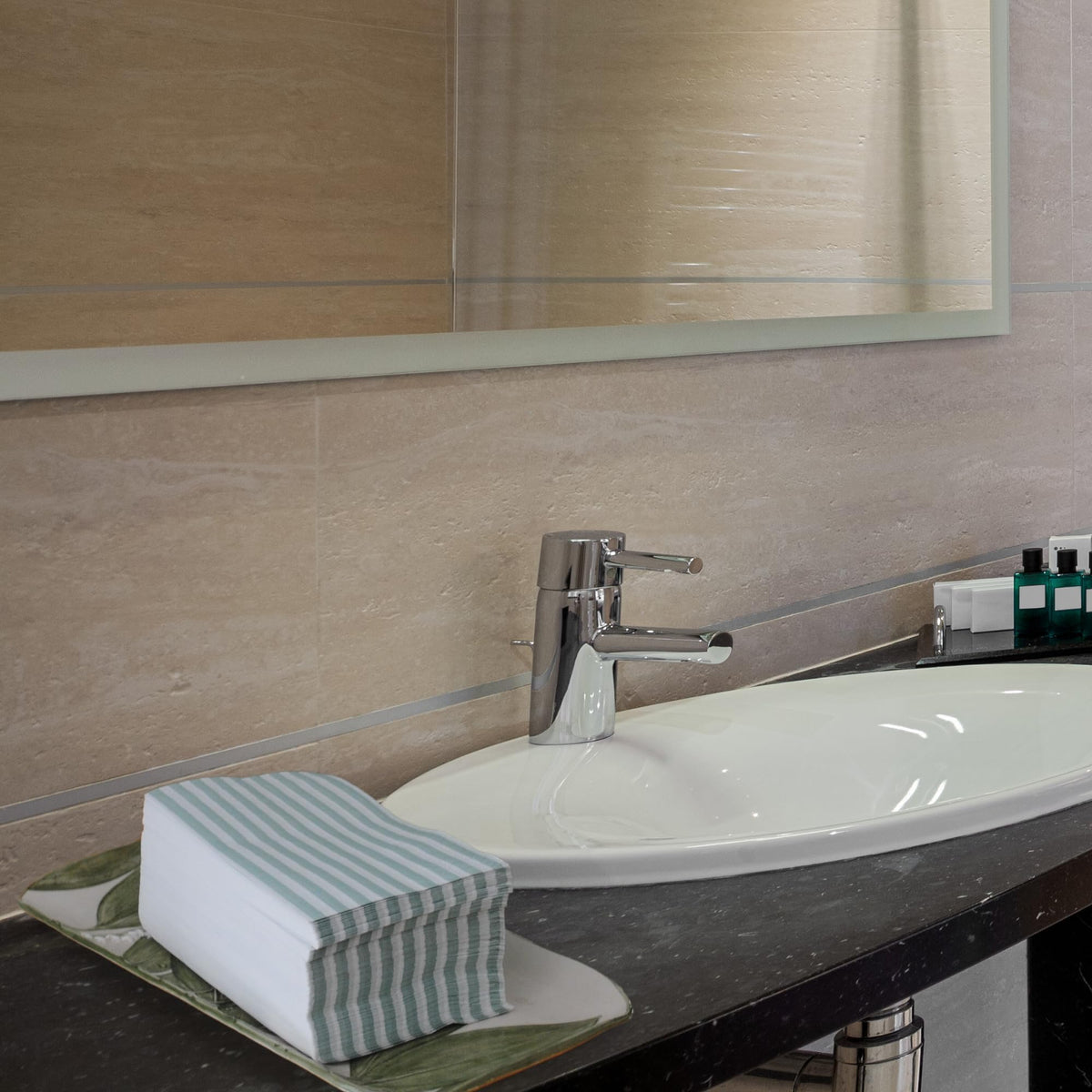 Stxy's napkins at a wedding decor highlighting neutral green tone