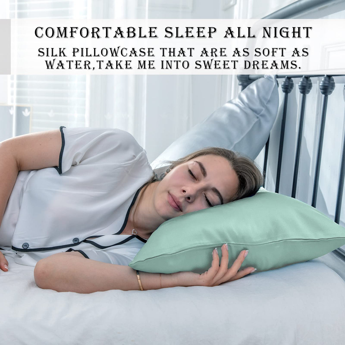 Suatien silk pillowcase comes in gift-ready packaging.