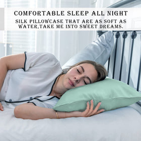 Suatien silk pillowcase comes in gift-ready packaging.