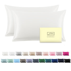 Suatien silk pillowcase with hidden zipper in ivory protects hair and skin overnight.