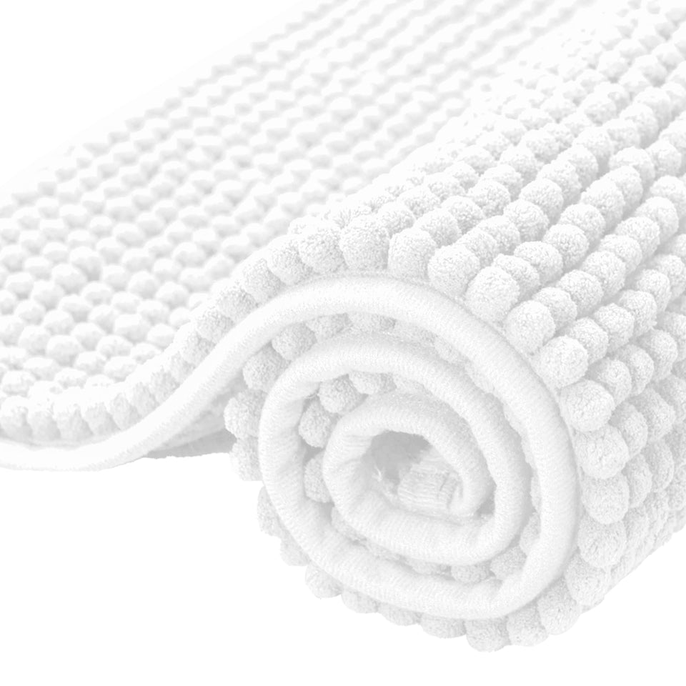 SUBRTEX chenille bath rug 24x36 with soft plush fibers for cushioned feet.