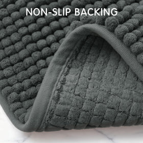 SUBRTEX easy-care rug, machine washable and quick drying.