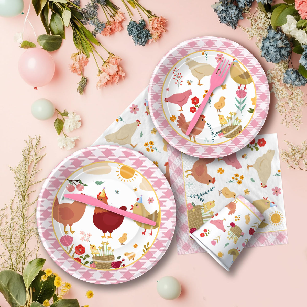 Suhelkit chicken cups designed for spill-resistant servings at gatherings.