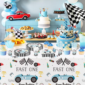 Suhelkit Fast One blue race car straw set for easy sips