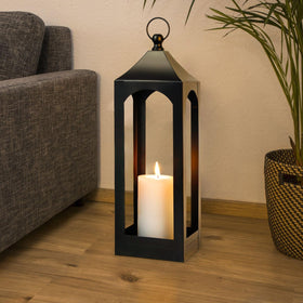 SUJUN Table centerpiece lantern that elevates indoor dining ambiance.