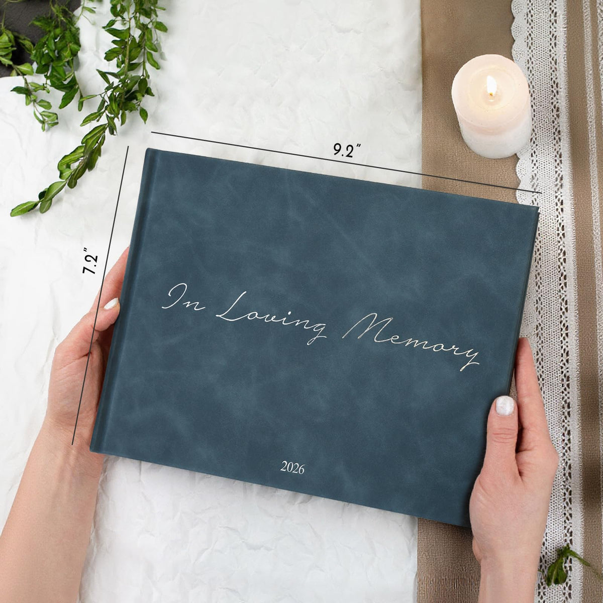 Sumheart guest book offers generous signing space for 300 guests