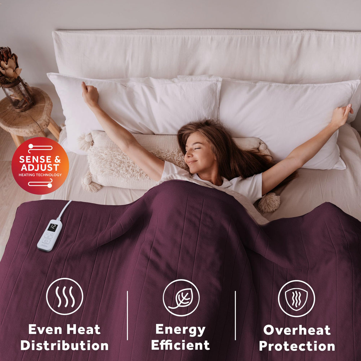 Sunbeam Royal Ultra Fleece auto shut-off adds safety and convenience.