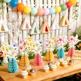 SUNBEAUTY three sizes create versatile table centerpieces for different spaces.