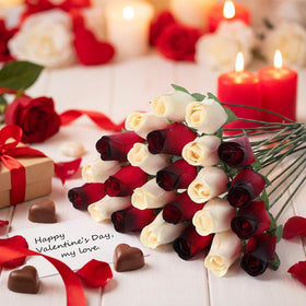 Suncalla wooden rose holiday décor in red and white for festive ambiance