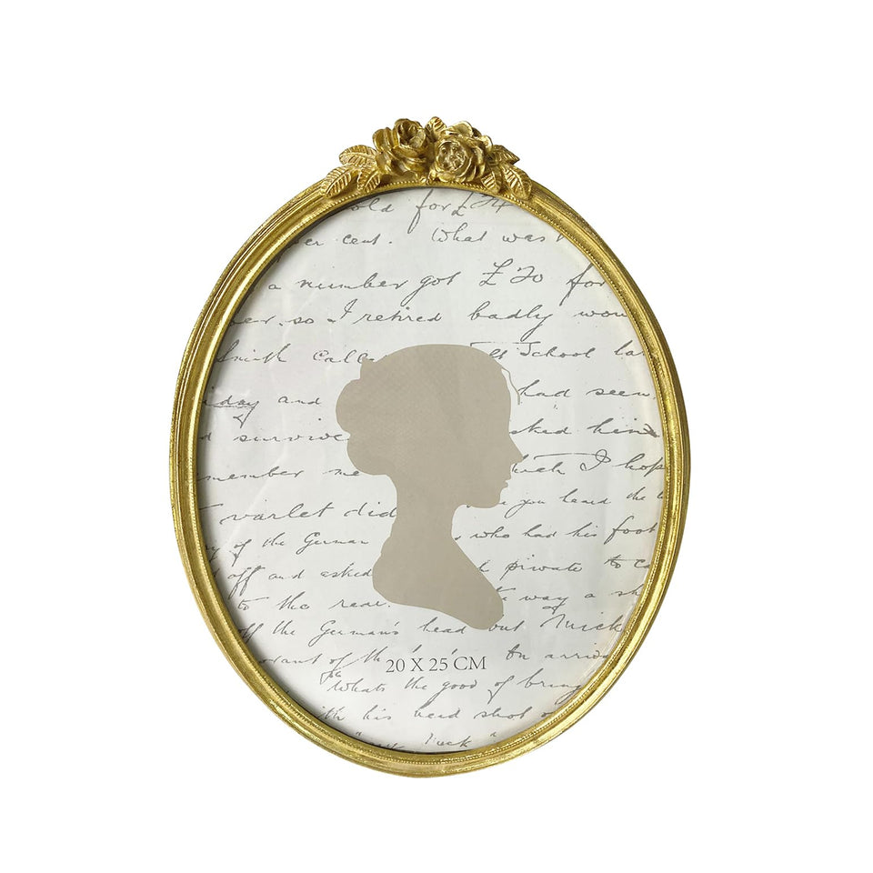 Sunlit Vintage Frame oval 8x10 displaying cherished photos in a refined, timeless setting.
