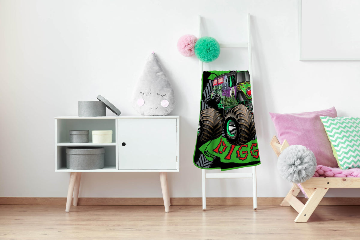 Sunny Side Up Monster Jam bedding boosts room brightness and cheer.