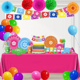 SUOQUJE cake topper highlights treats with party-ready charm and coherence.