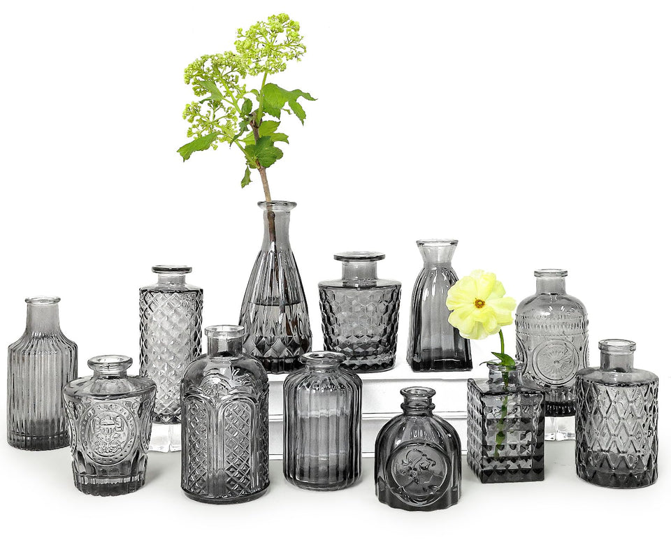 SUPMIND Bud Vase set of 12 in black with etched patterns for elegant centerpieces.