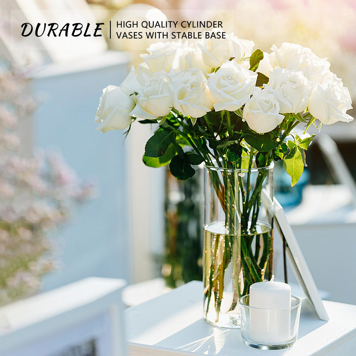 SUPMIND wedding decor glass vases pair with florals and candles.