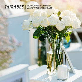 SUPMIND wedding decor glass vases pair with florals and candles.