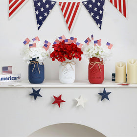 SUPREME LIGHTS 2017 mini American flags add patriotic accents to jars.