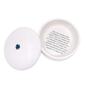 Susabella round box features Irish blessing inside for meaningful keepsakes.