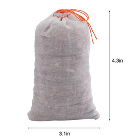Suwimut cedar sachets hanging on a hanger provide continuous aroma.