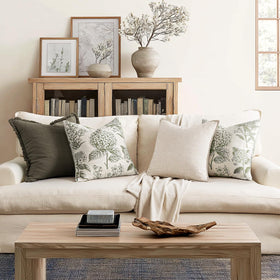 SWANCOCO outdoor-friendly pillow cover in green hydrangea boosts patio ambiance.