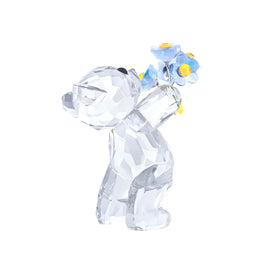 Swarovski Kris Bear crystal-brilliance captures light from multiple angles for a sparkling centerpiece.