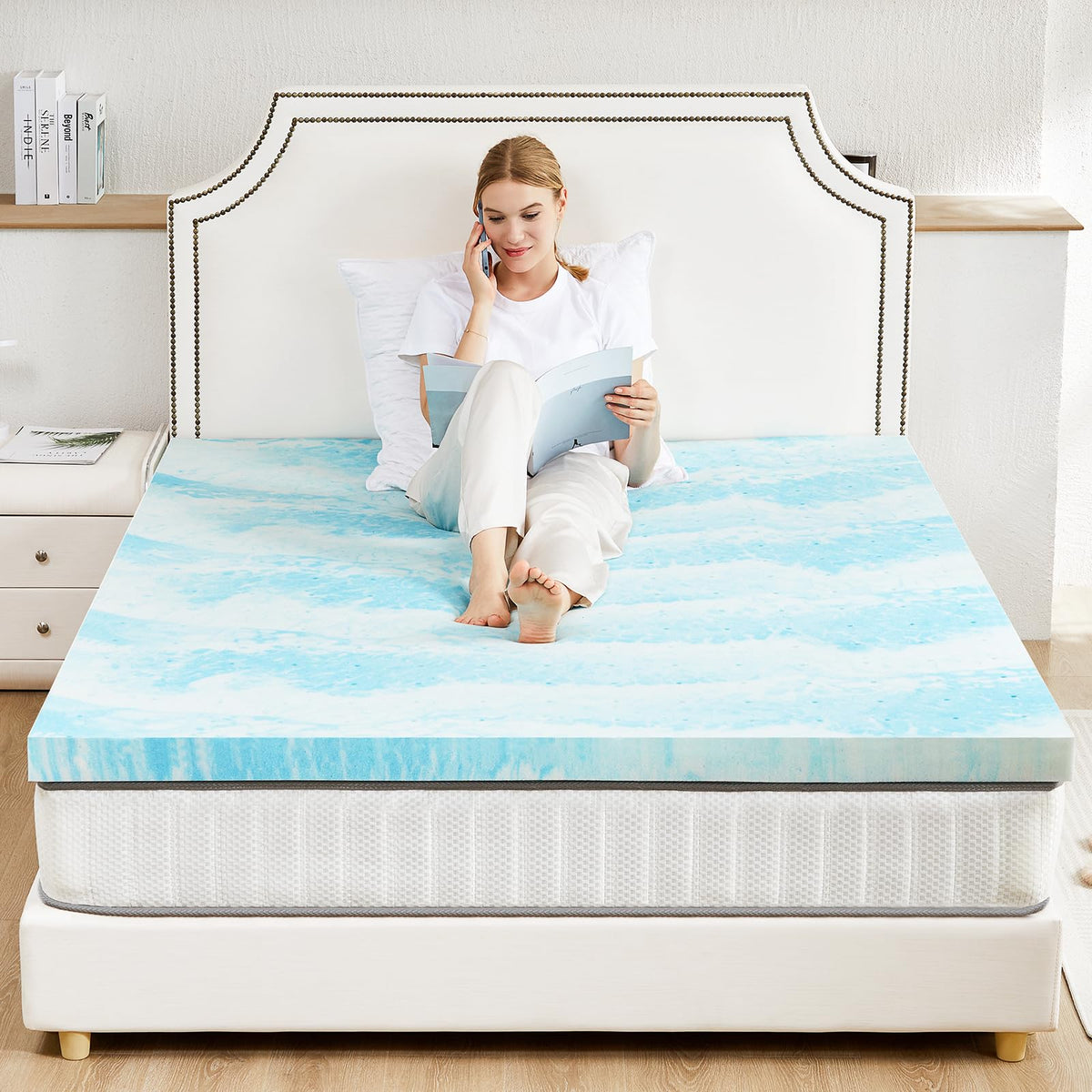 Sweetcrispy breathable edge close-up illustrates seamless fit on king mattress