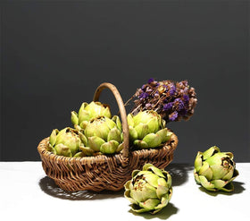 Sxowihz artichoke packaging detail highlights product quality.