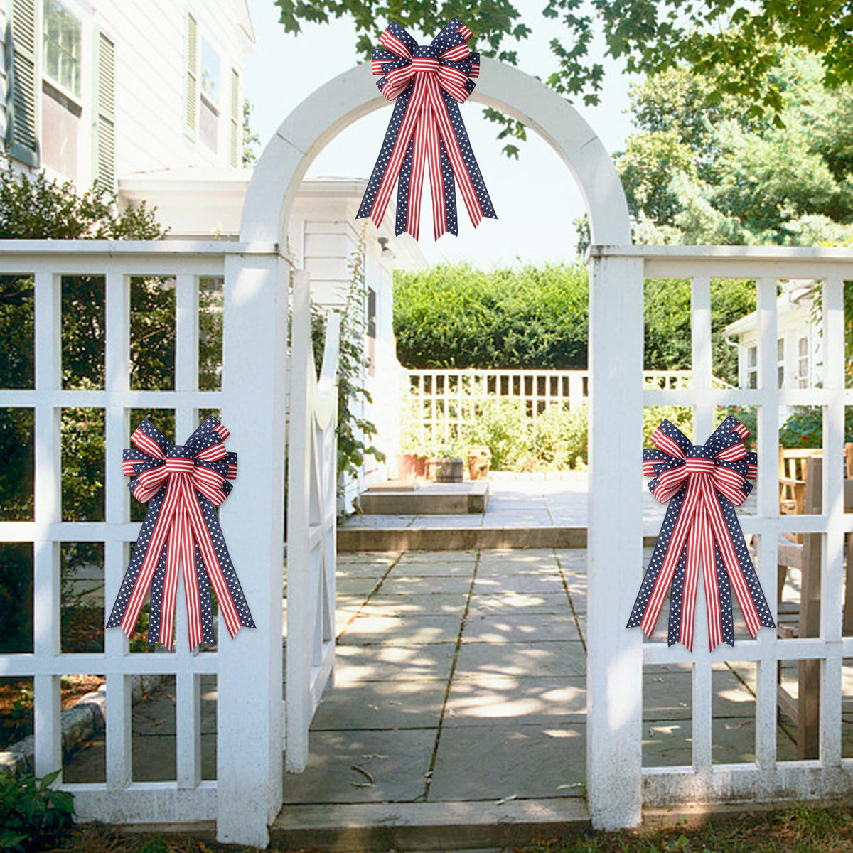 SY Super Bang bow decor for fence or fireplace displays.