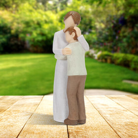 Symbullize gift-ready Mother Day figurine offers a timeless keepsake for loved ones.