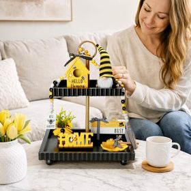 SYNCVIBE Mini bee accents provide versatile year-round display options.