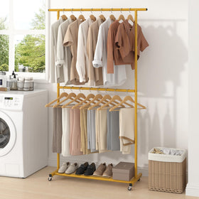 Sywhitta top hanging area demonstrates spacious garment space