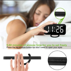 SZELAM snooze-5-minutes button offers extra rest.