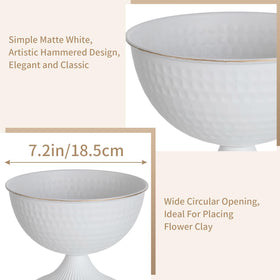 Sziqiqi urn vases easy-assembly design with two-part pedestal.