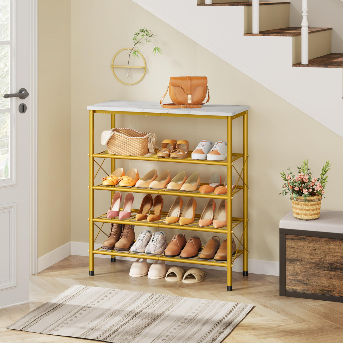Tajsoon FSC-certified wood top panel provides sustainable, sturdy surface.