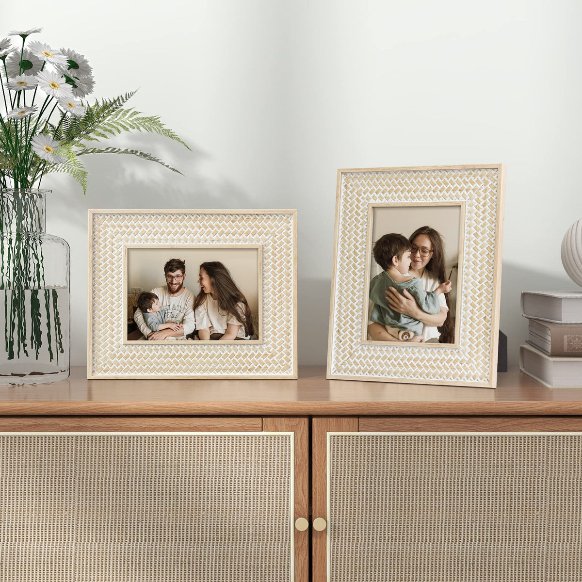 Takfot 2-pack bohemian frame set adds versatile decor to rooms.