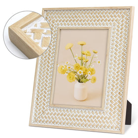 Takfot frame uses durable PS material for lasting use.